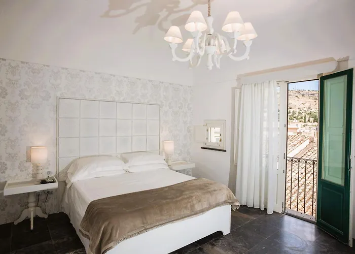 Palazzo Conti & Hotel 3*